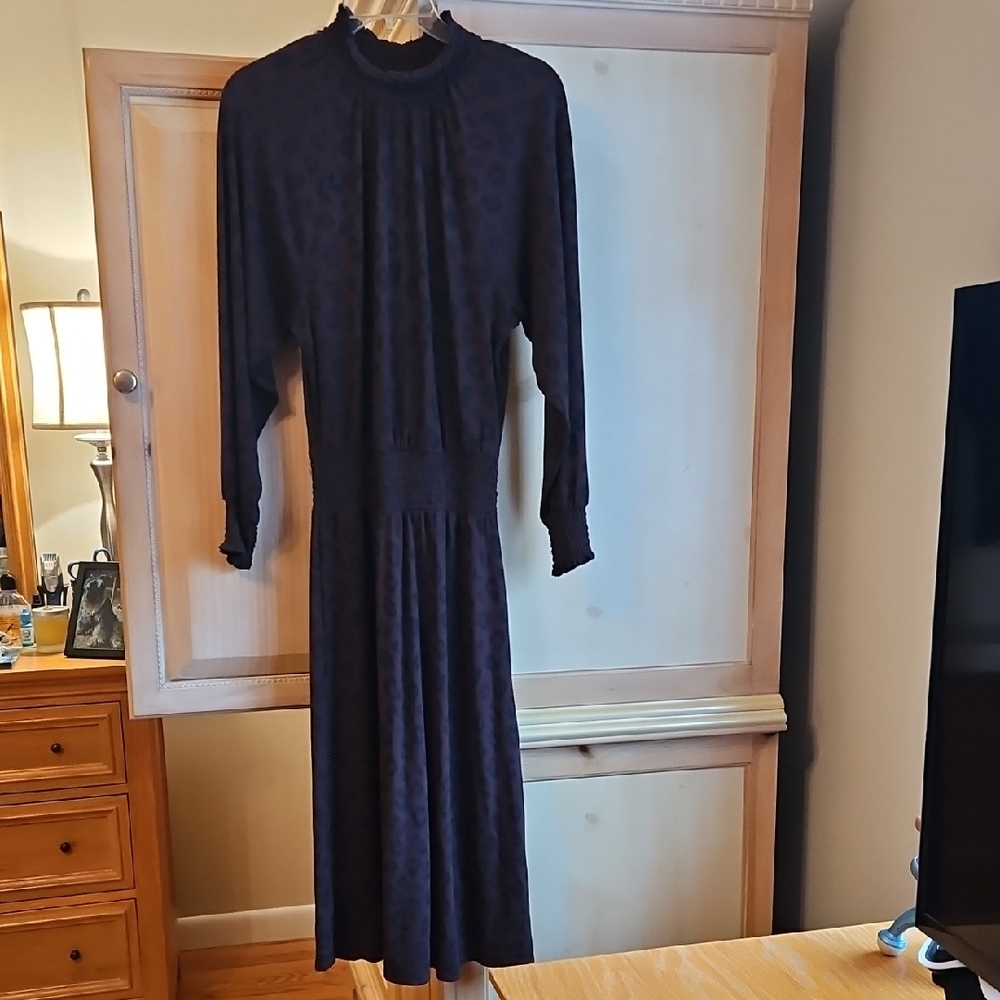🌟Ann Taylor Dark Purple Long Sleeve Dress🌟
